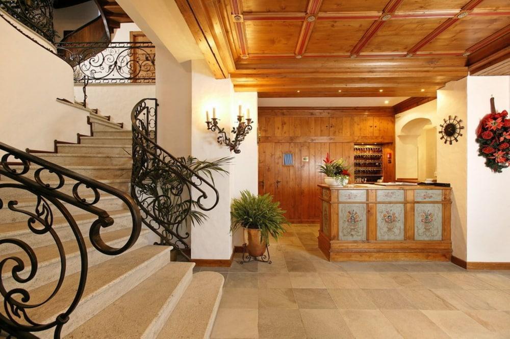Hotel Cortina Cortina dʼAmpezzo Dış mekan fotoğraf