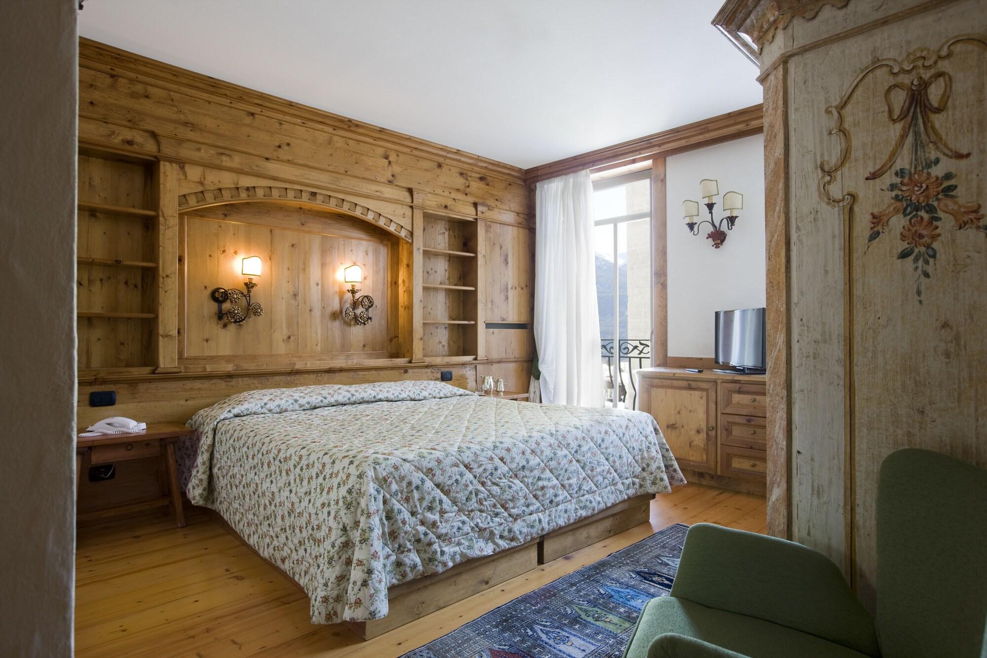 Hotel Cortina Cortina dʼAmpezzo Dış mekan fotoğraf