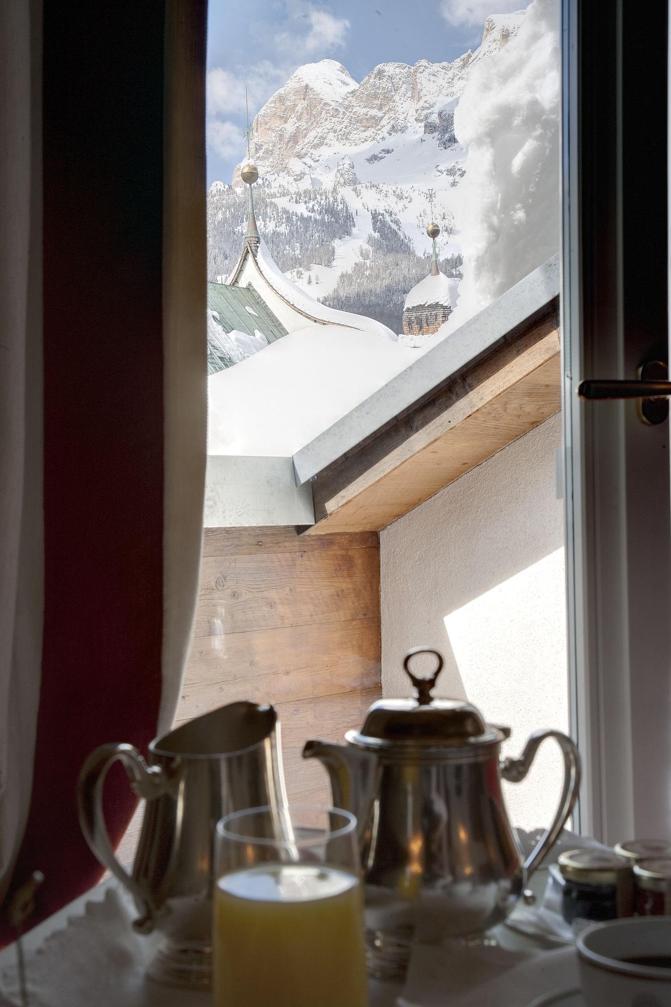 Hotel Cortina Cortina dʼAmpezzo Dış mekan fotoğraf