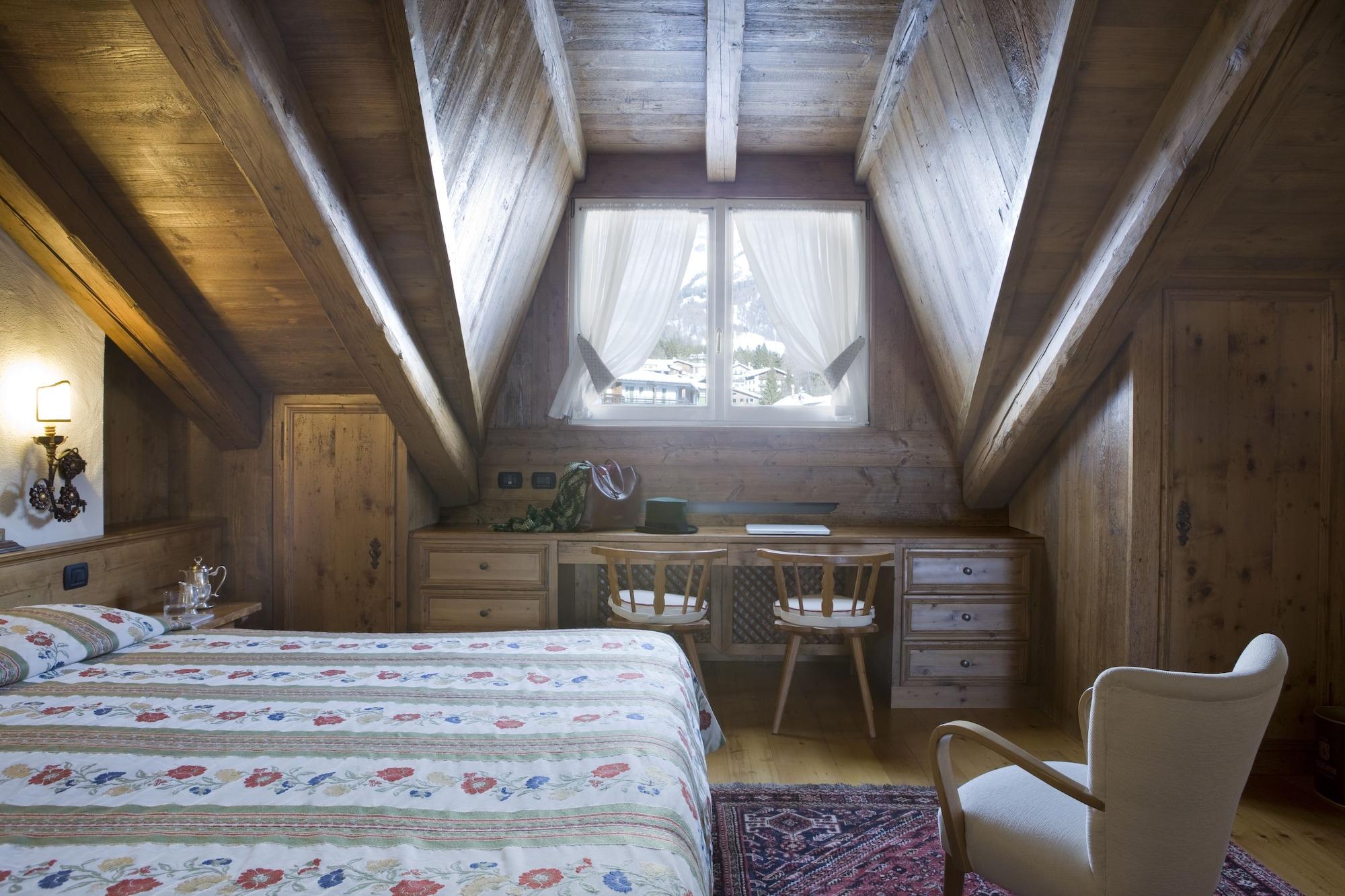 Hotel Cortina Cortina dʼAmpezzo Dış mekan fotoğraf