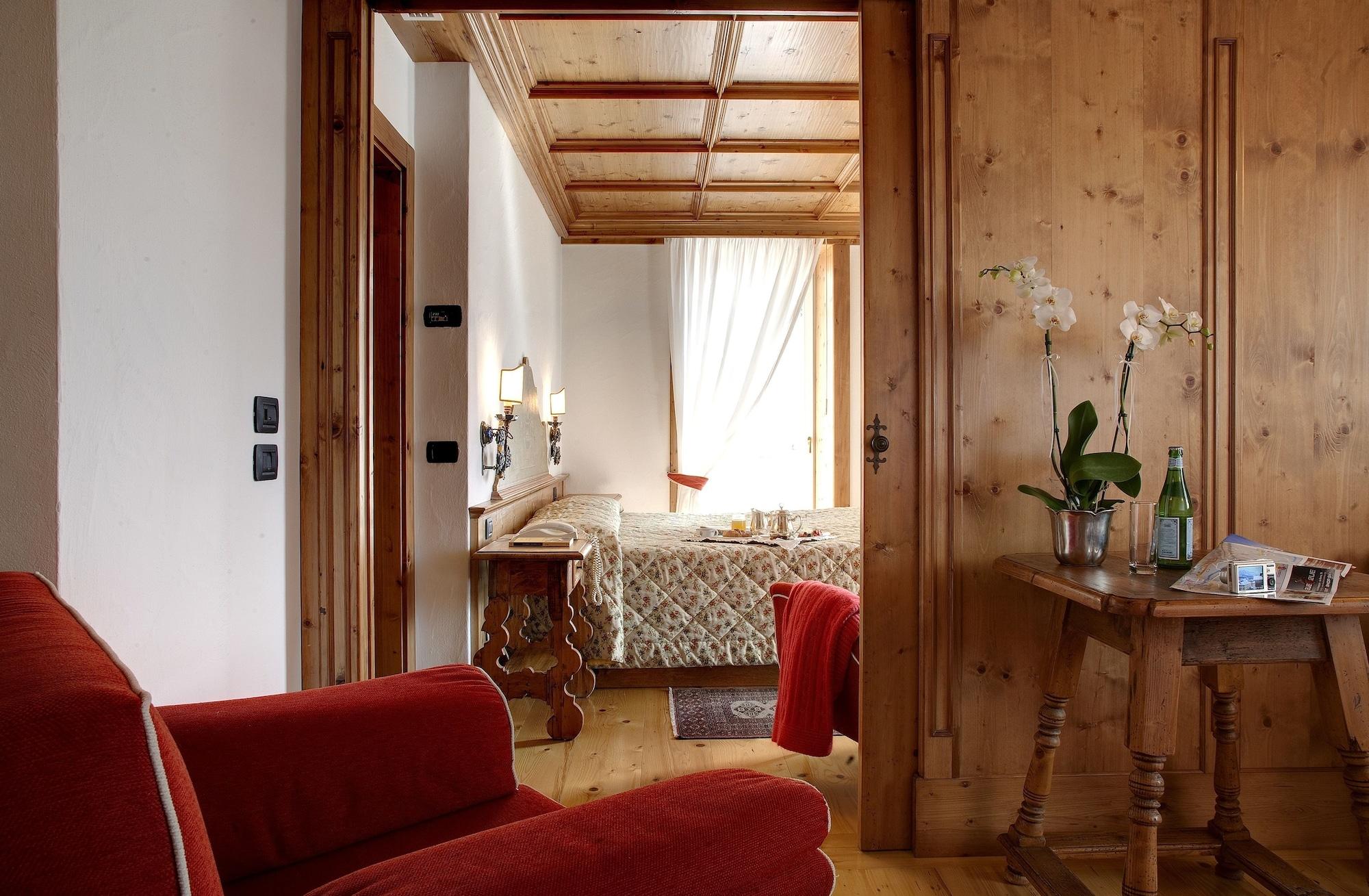 Hotel Cortina Cortina dʼAmpezzo Dış mekan fotoğraf